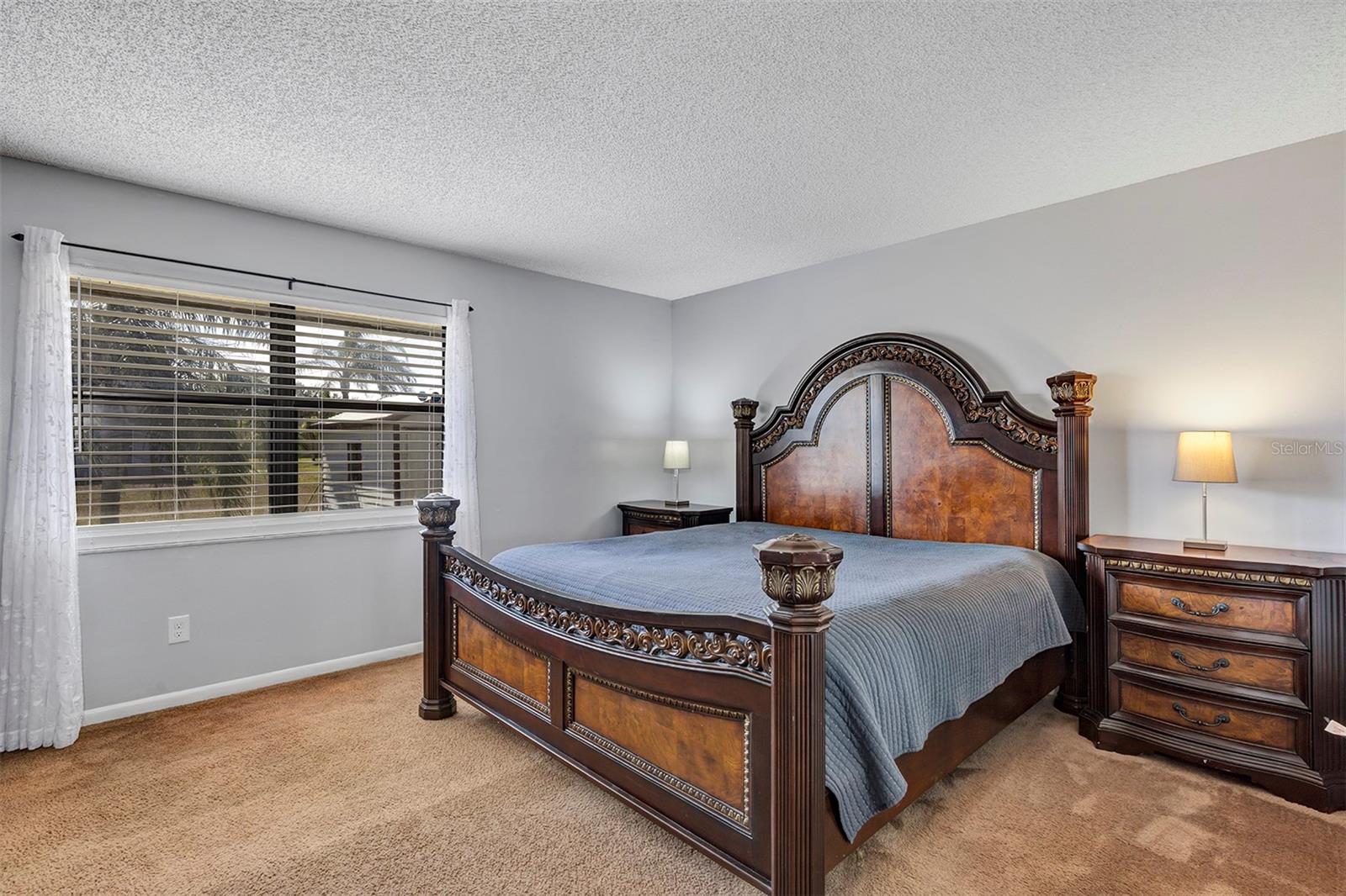 Image 37 of 55 For 202 Holden Terrace