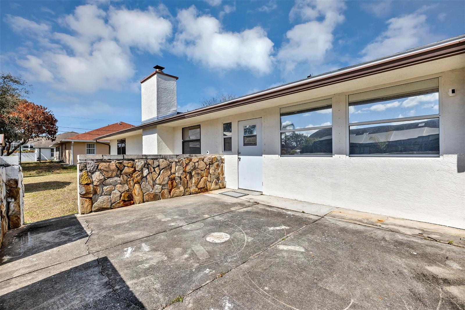 Image 51 of 55 For 202 Holden Terrace