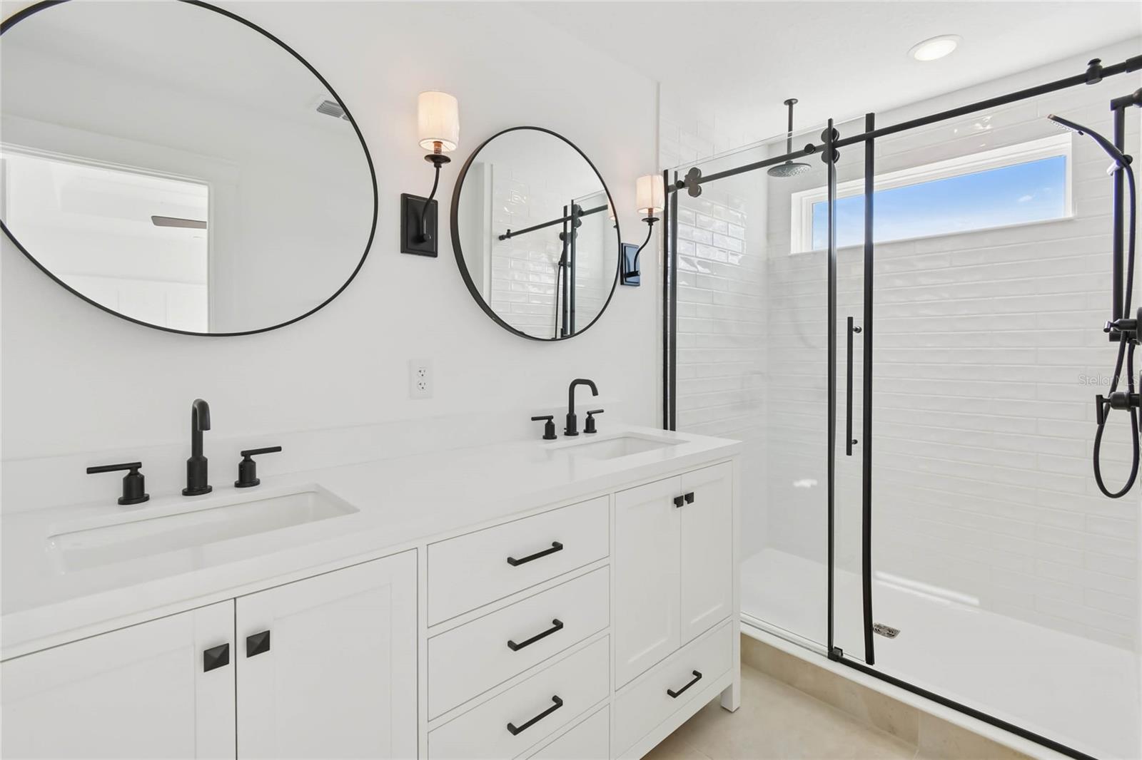 Image 20 of 30 For 229 Pasquala Way