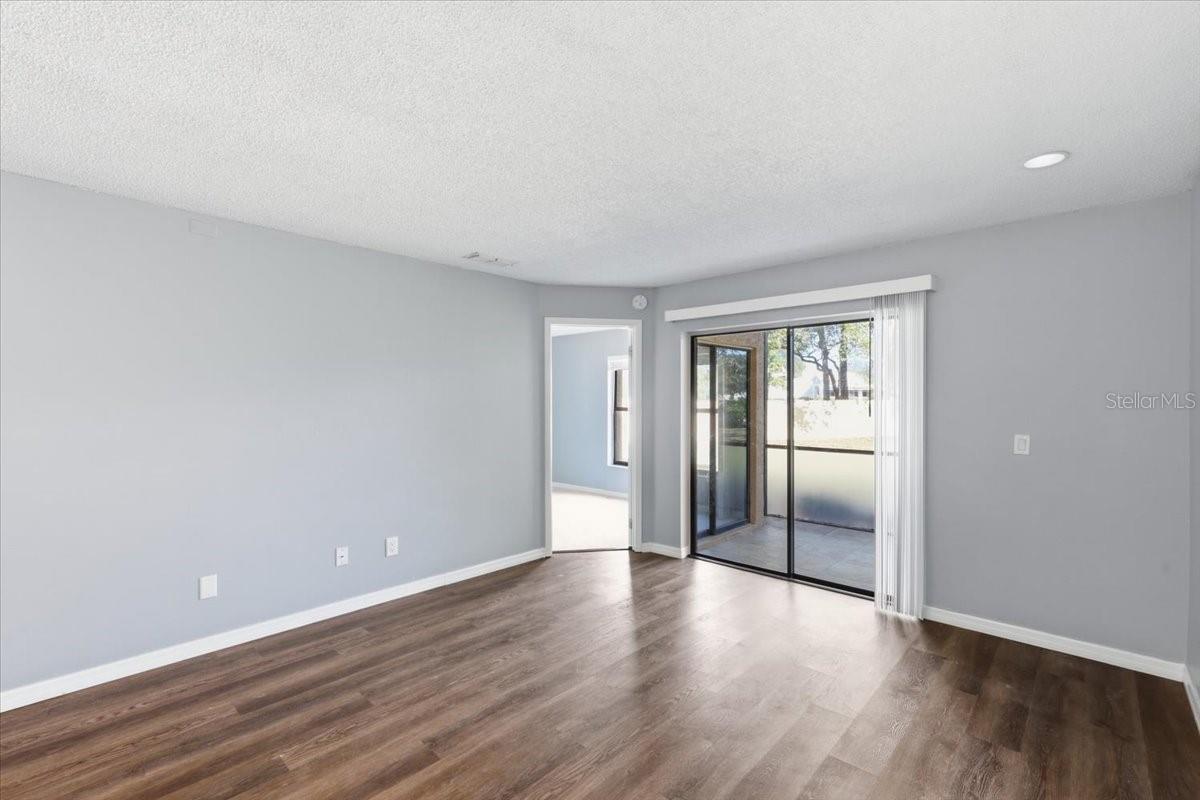 Image 4 of 20 For 7813 Sugar Brook Court 7813