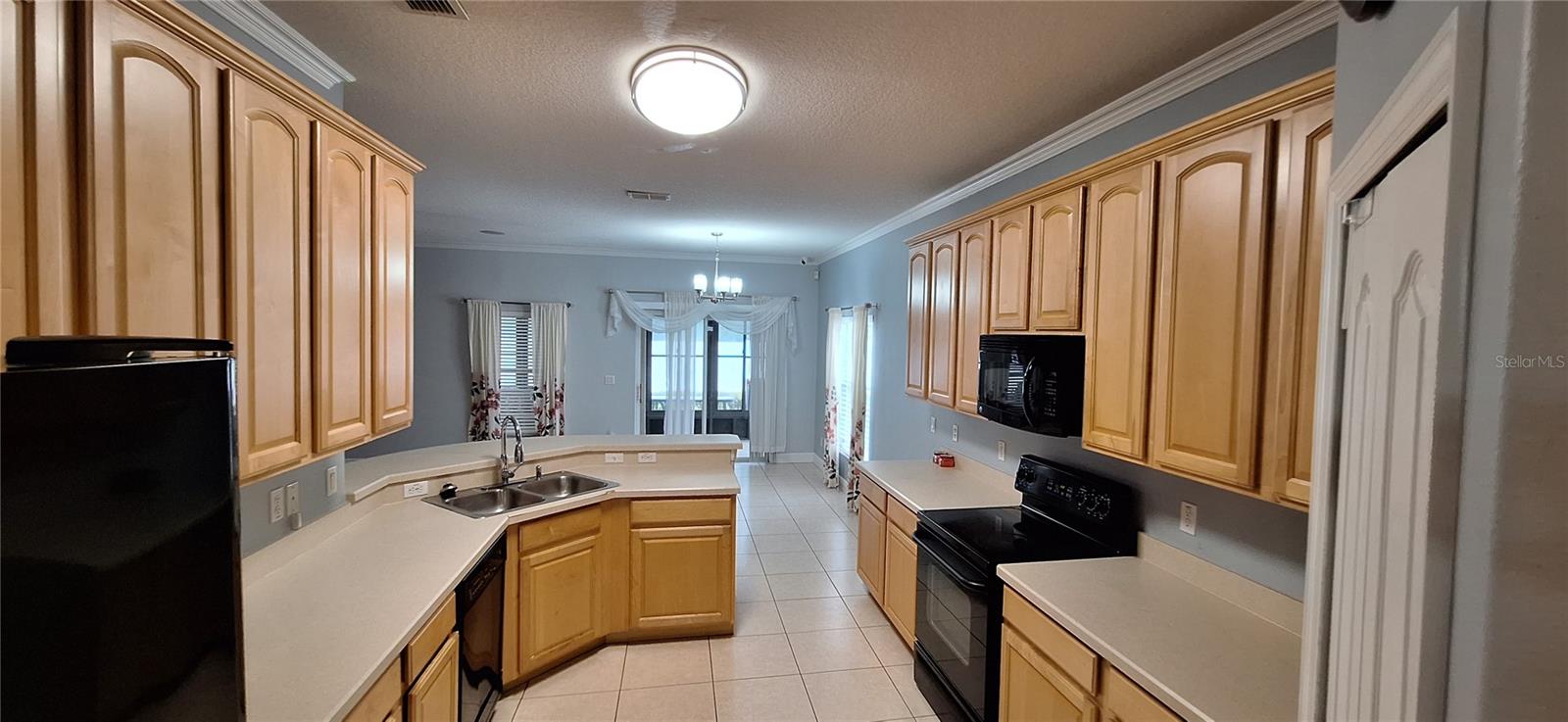 Image 7 of 14 For 628 Cimarosa Court