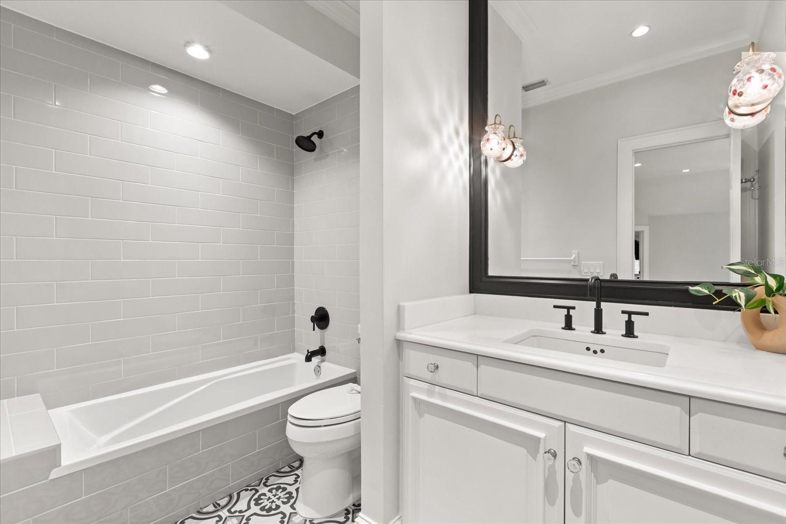 Image 38 of 58 For 1260 Alabama Drive