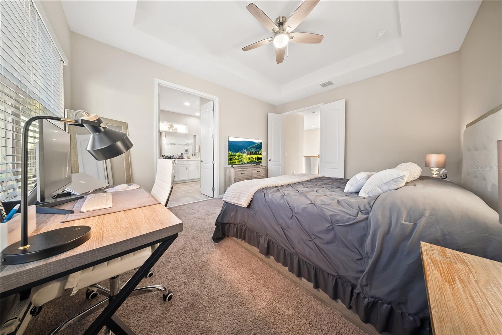 Image 25 of 47 For 15196 Newtonia Street