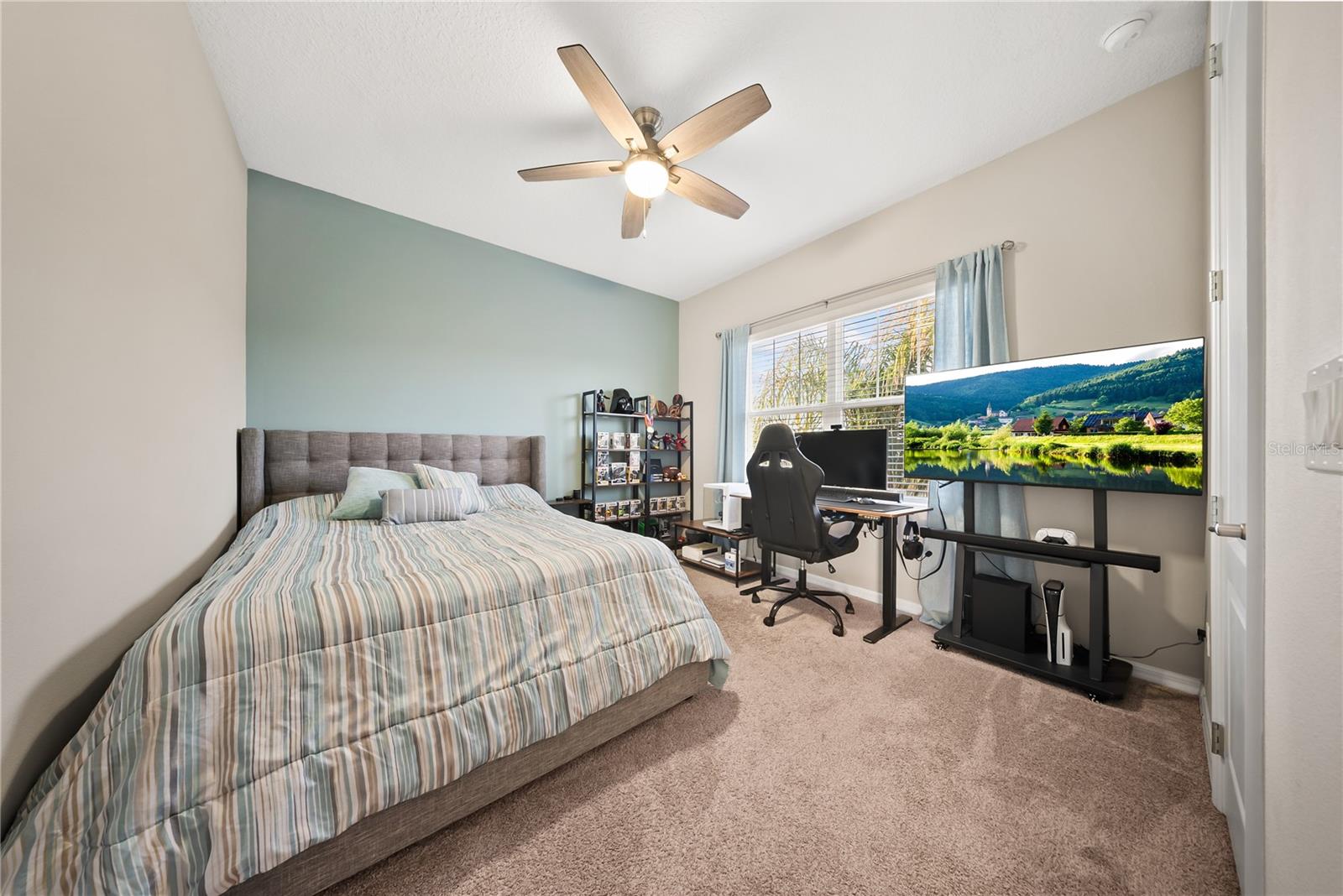 Image 30 of 47 For 15196 Newtonia Street