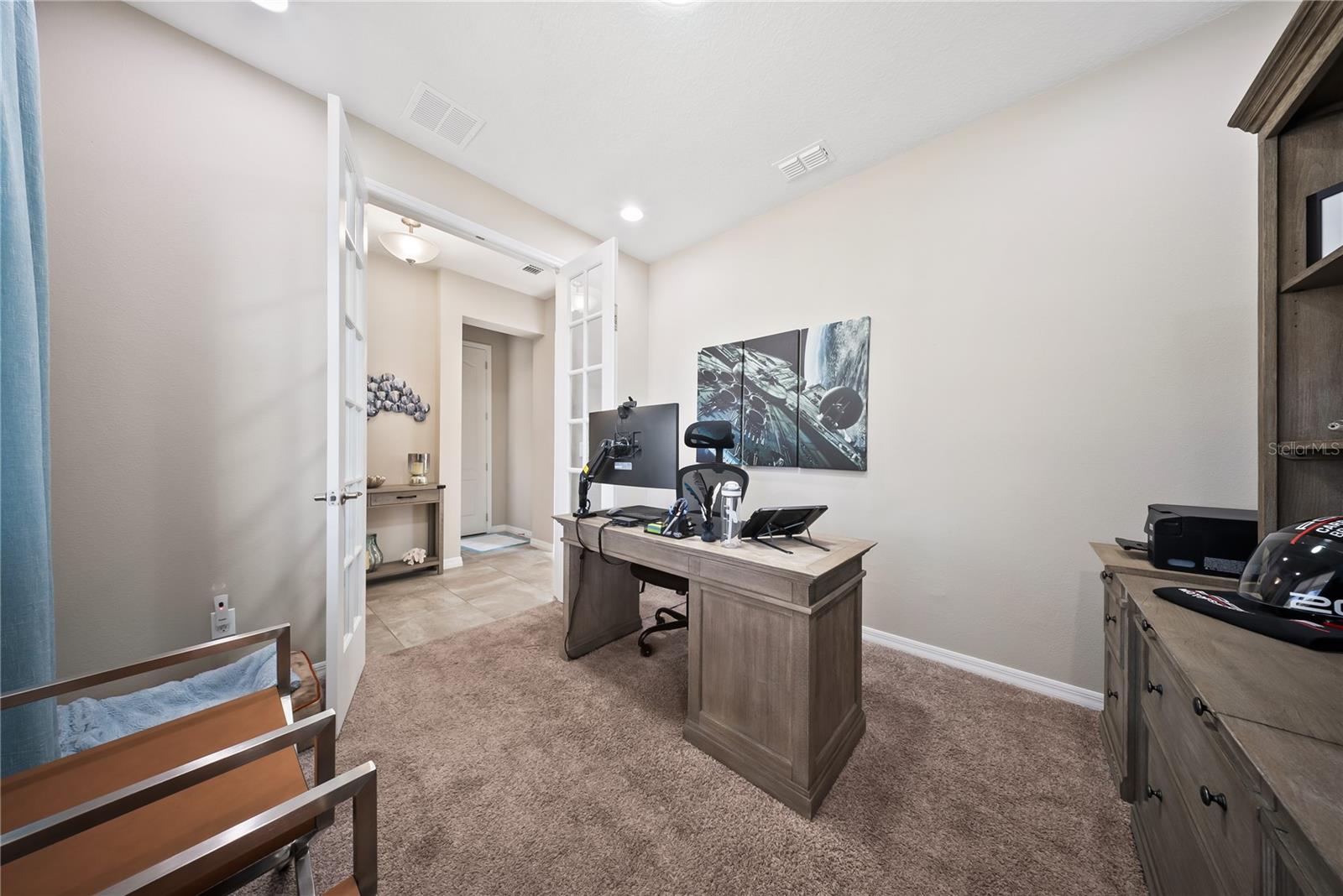 Image 9 of 47 For 15196 Newtonia Street