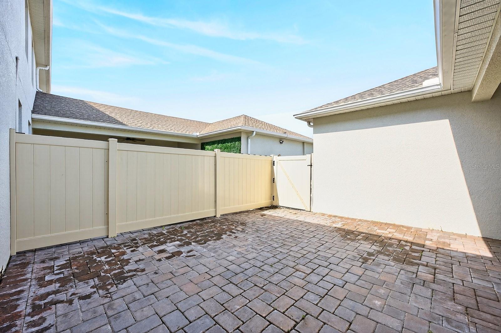 Image 20 of 35 For 1904 Tohoqua Boulevard