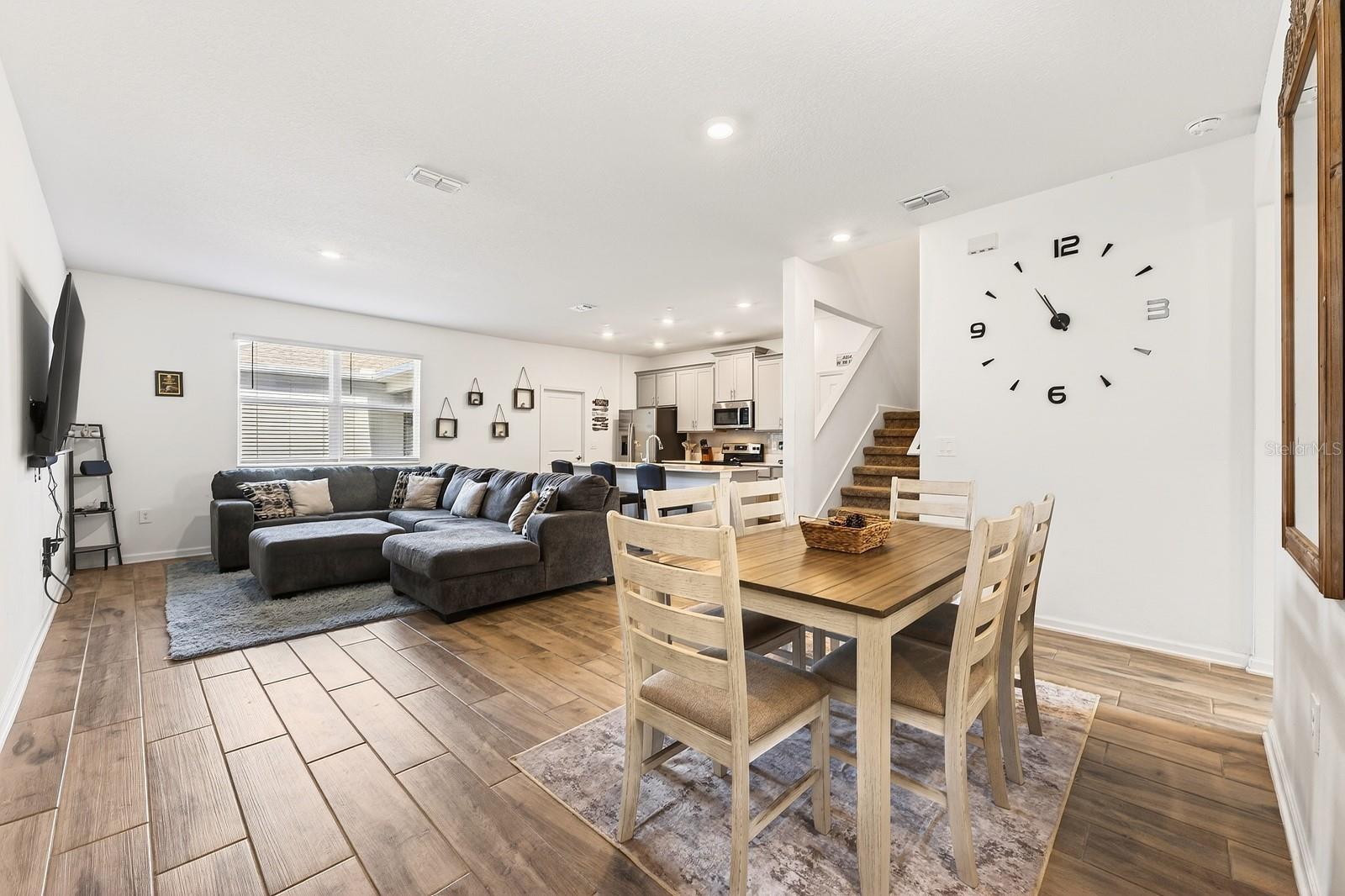 Image 4 of 35 For 1904 Tohoqua Boulevard