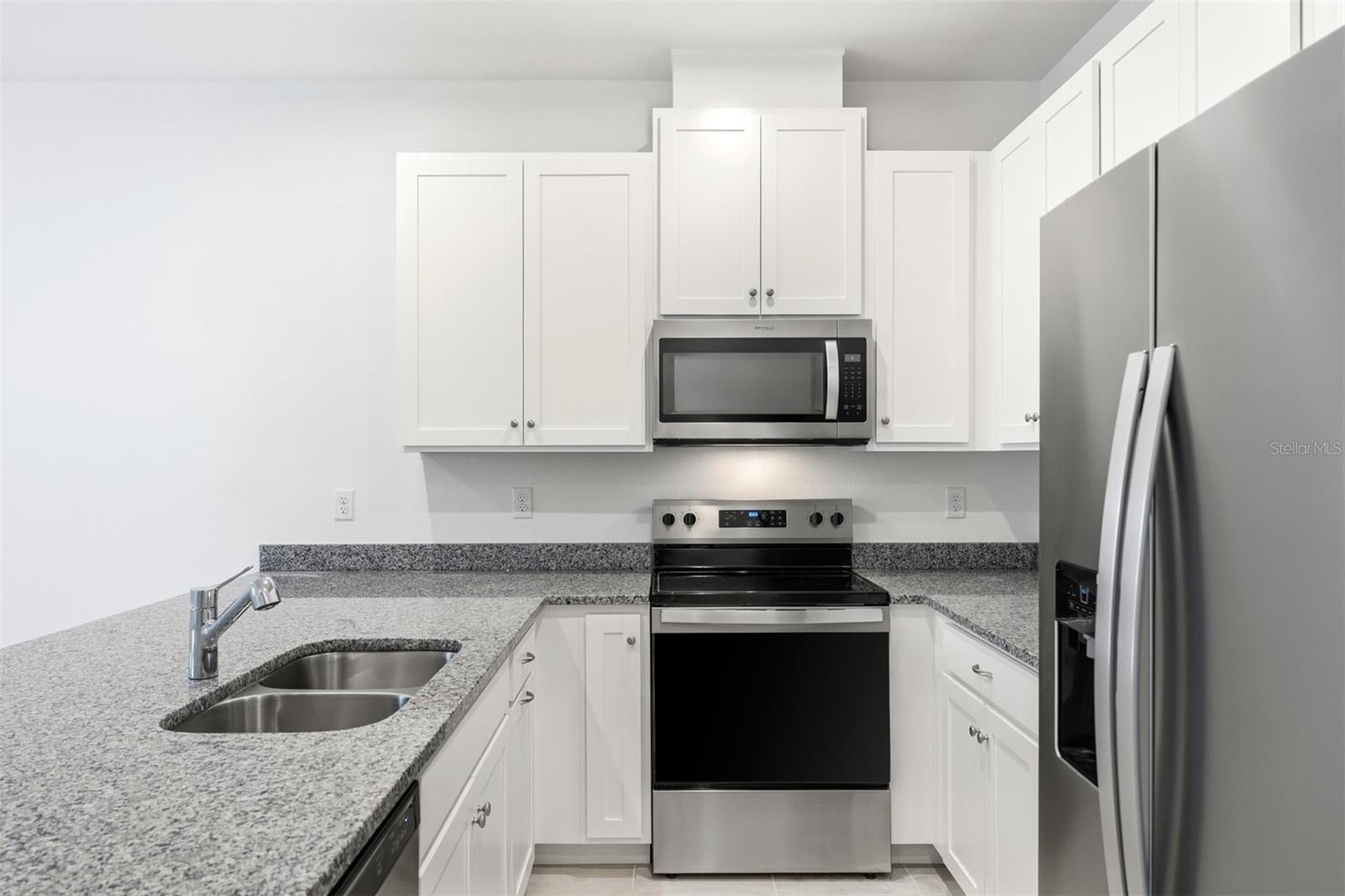 Image 5 of 52 For 10007 Gazebo Alley