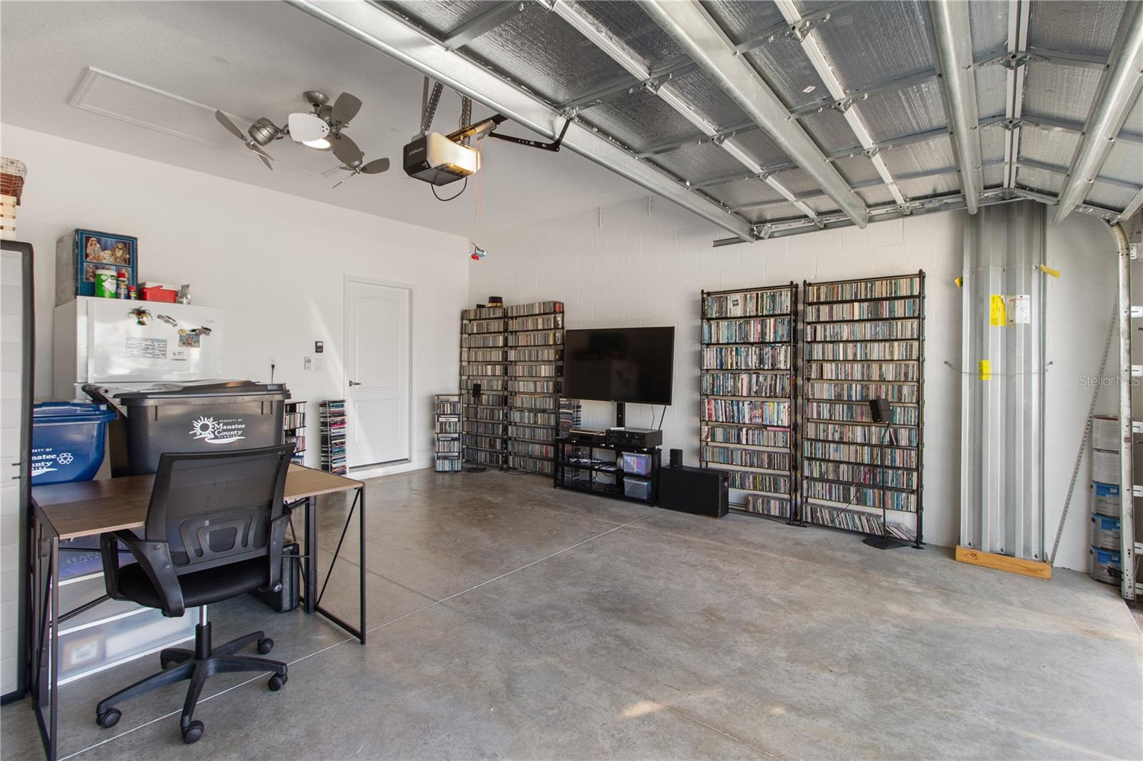 Image 15 of 59 For 3723 Azurite Way