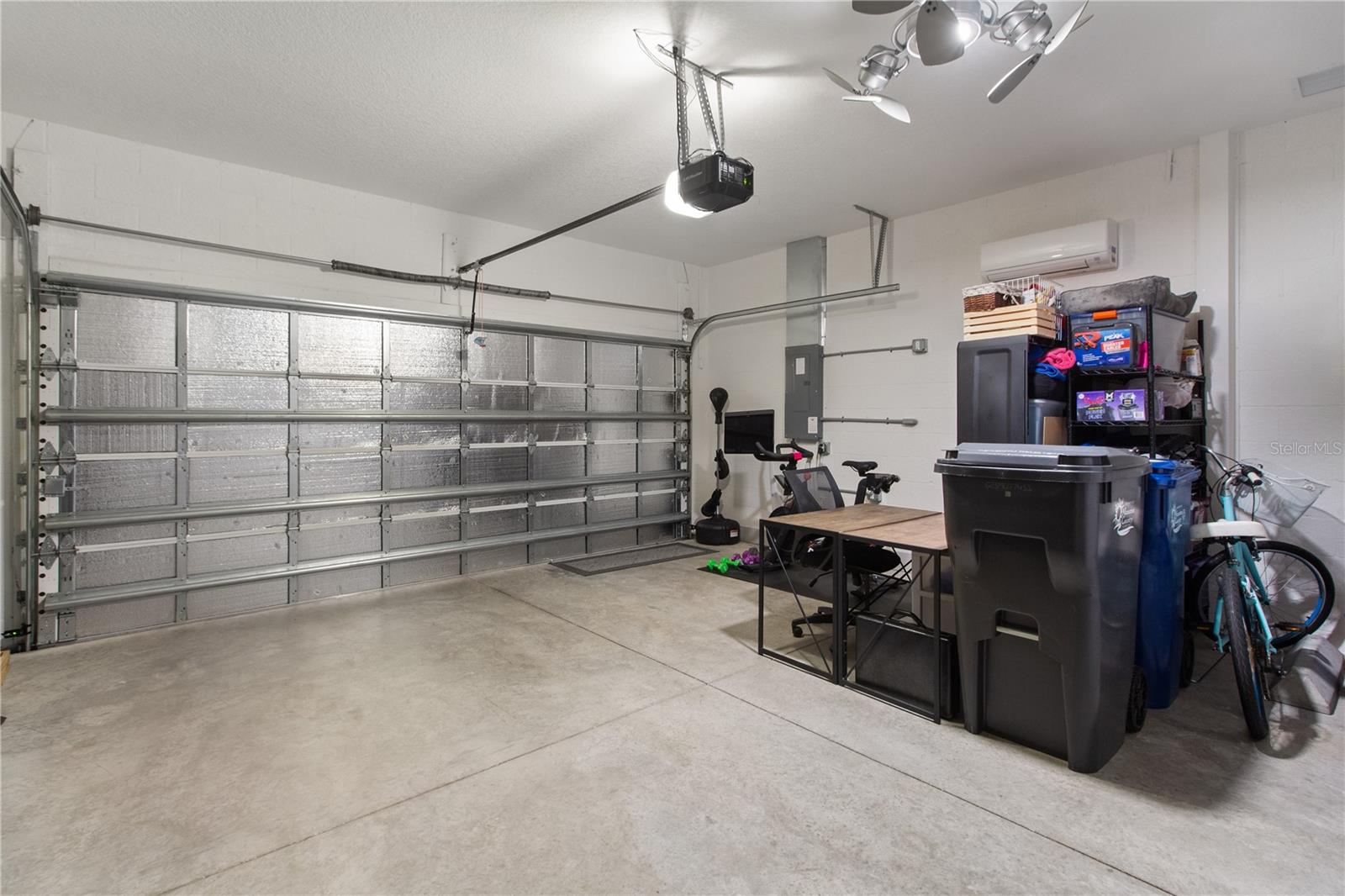 Image 16 of 59 For 3723 Azurite Way