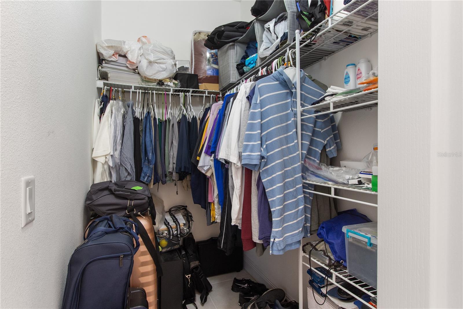 Image 35 of 59 For 3723 Azurite Way