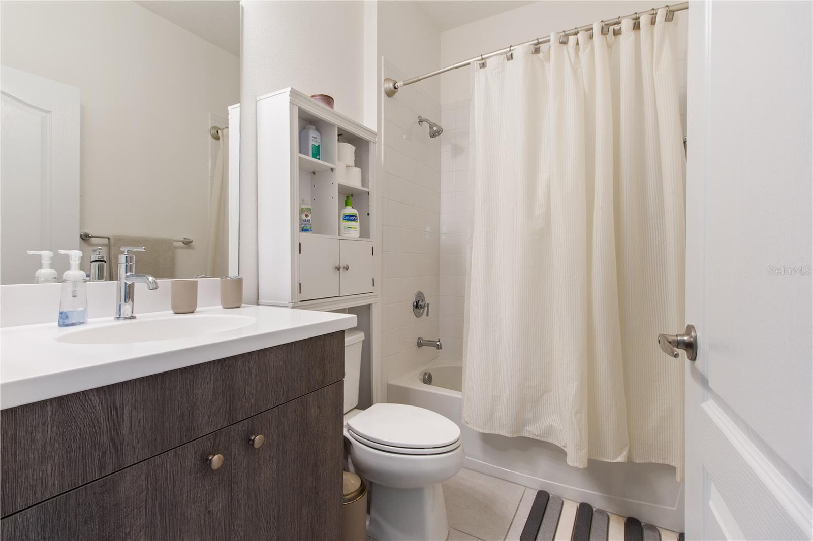 Image 43 of 59 For 3723 Azurite Way