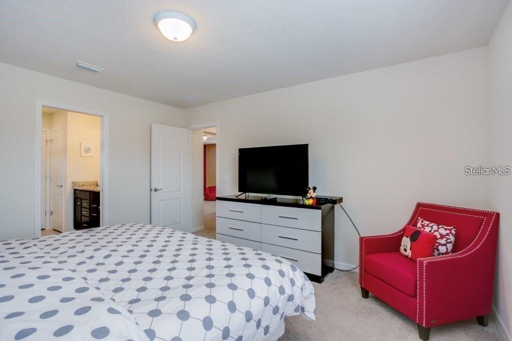 Image 20 of 41 For 8816 Corcovado Drive