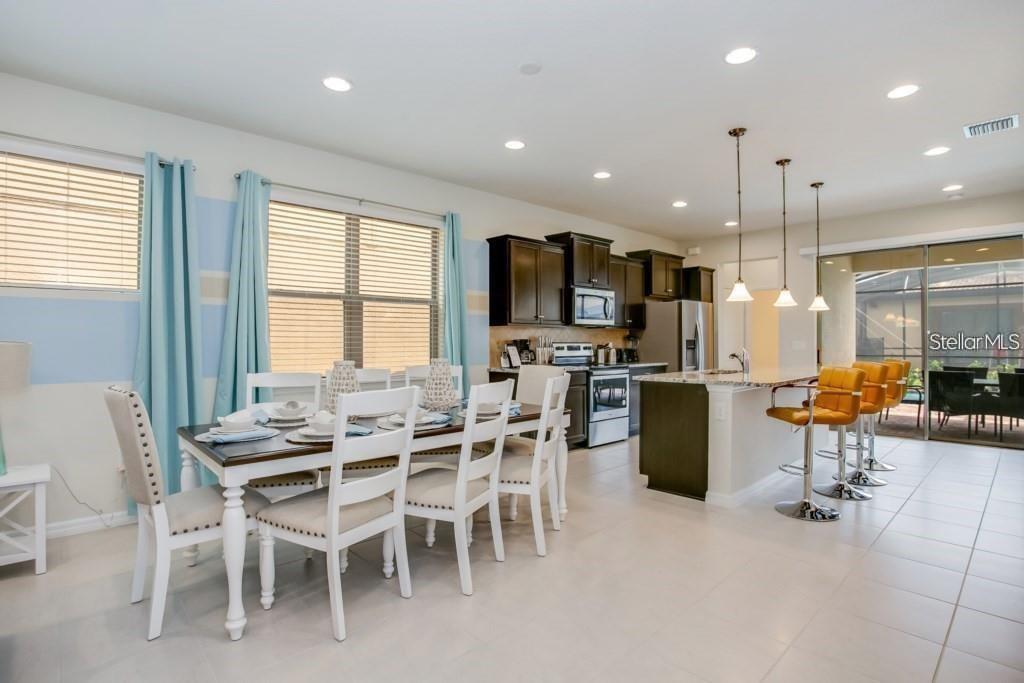 Image 7 of 41 For 8816 Corcovado Drive