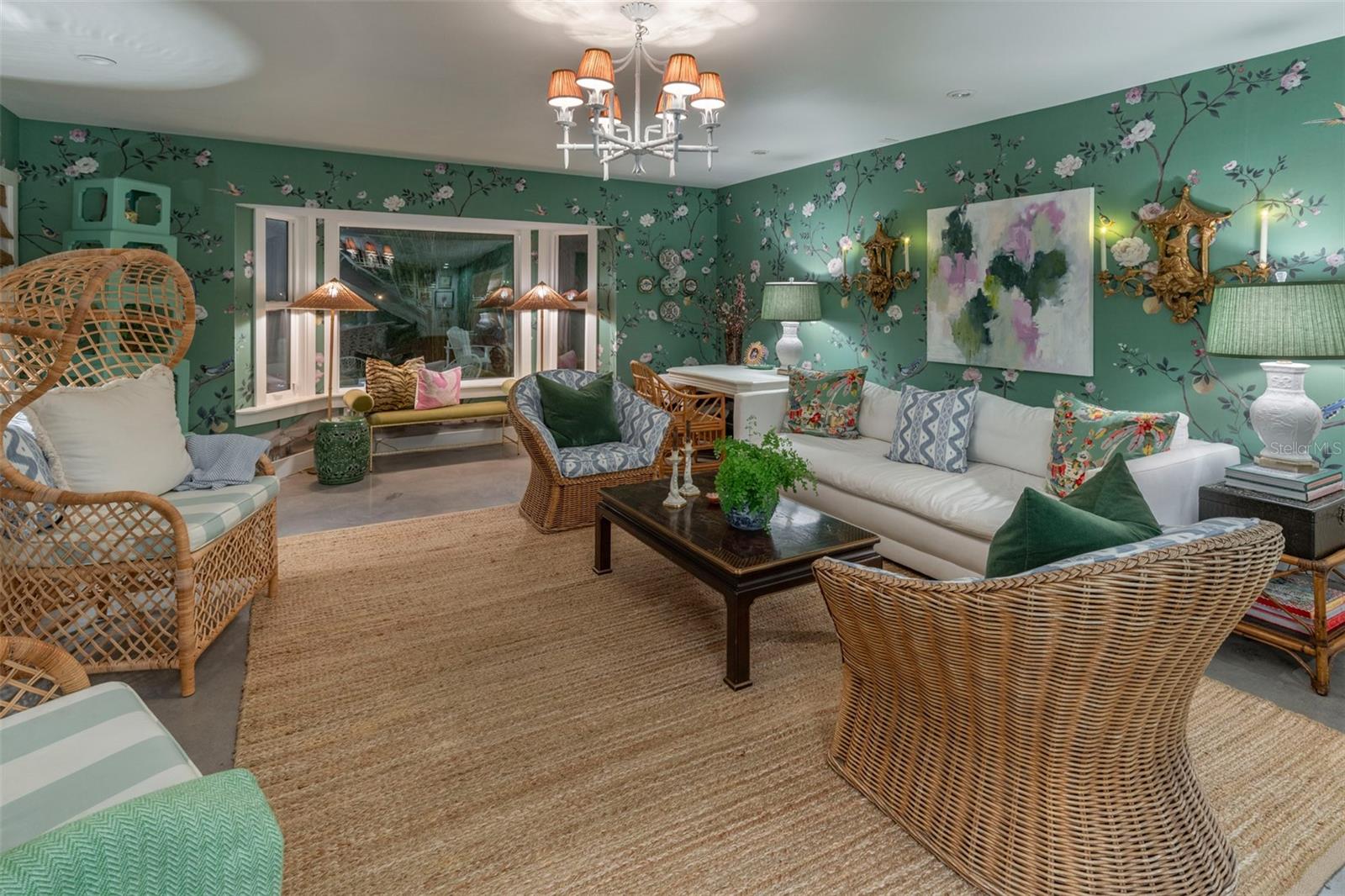 Image 27 of 64 For 647 Randy Lane