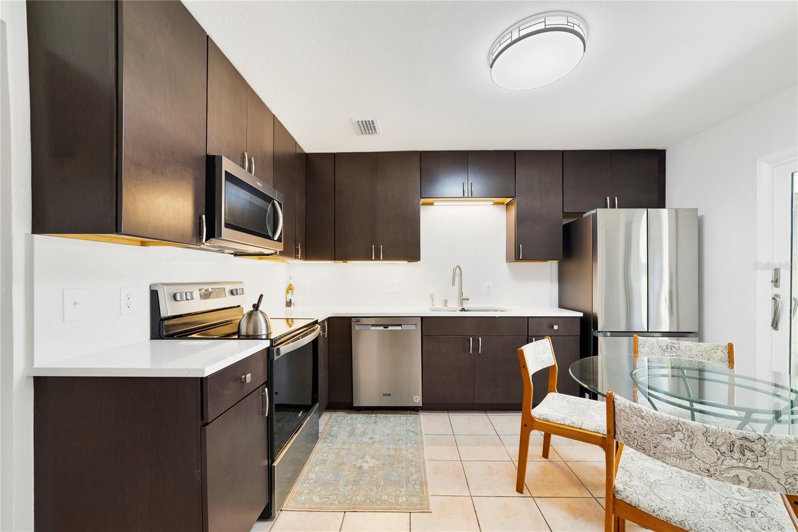 Image 3 of 17 For 692 Lake Villas Drive