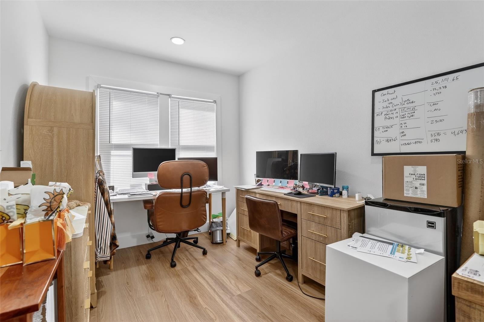 Image 6 of 34 For 1922 Hillcrest Street