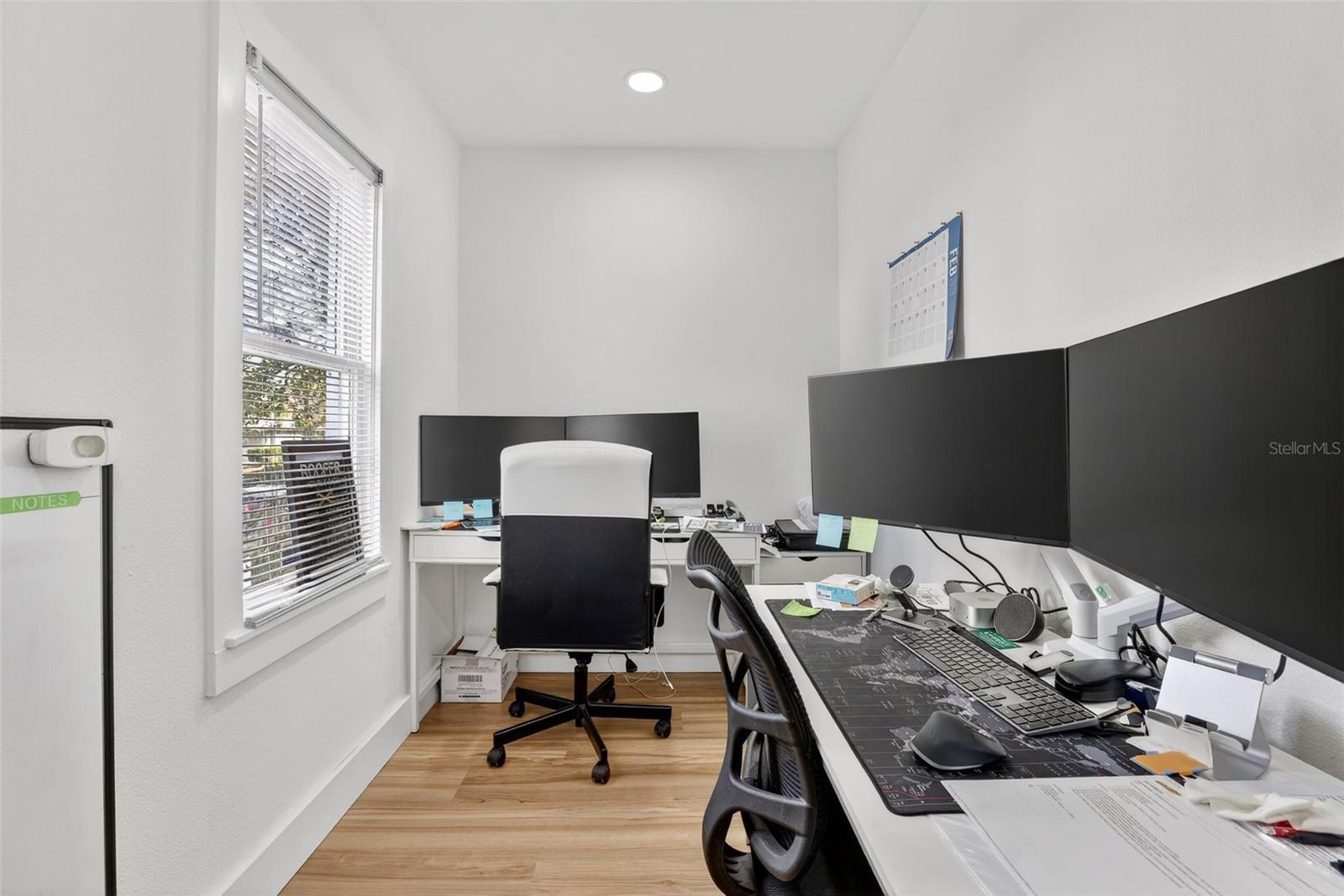 Image 7 of 34 For 1922 Hillcrest Street