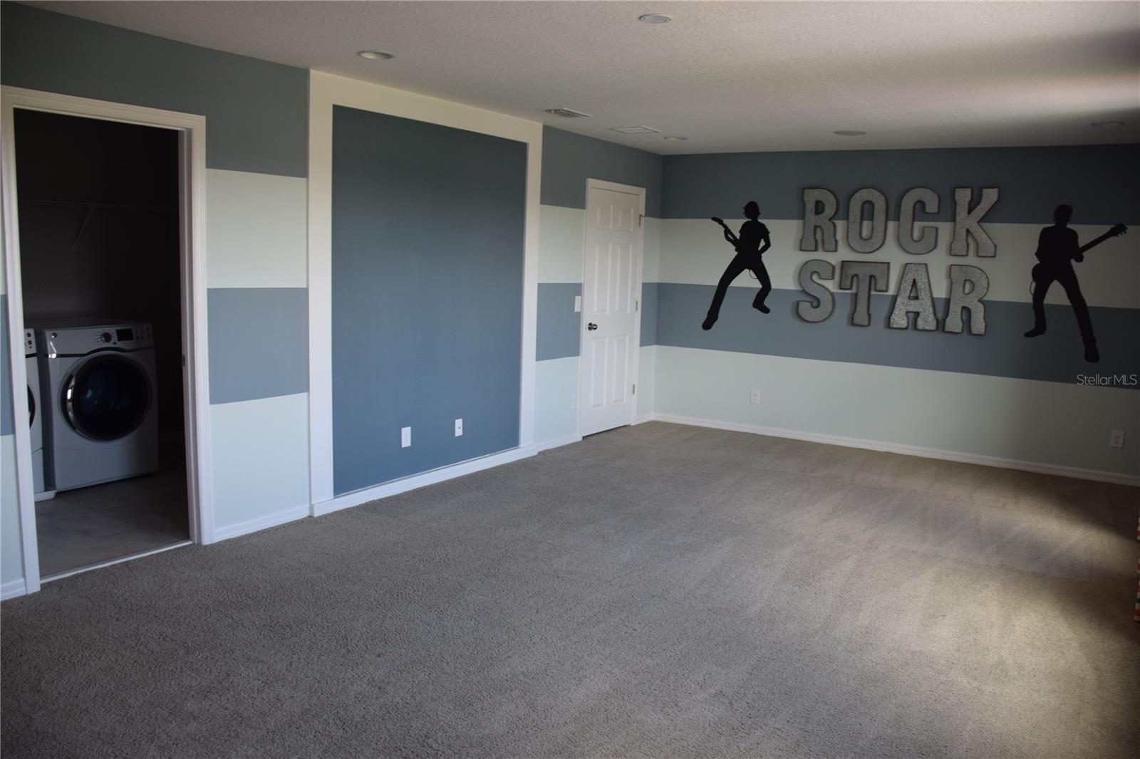 Image 13 of 35 For 489 Ogelthorpe Drive