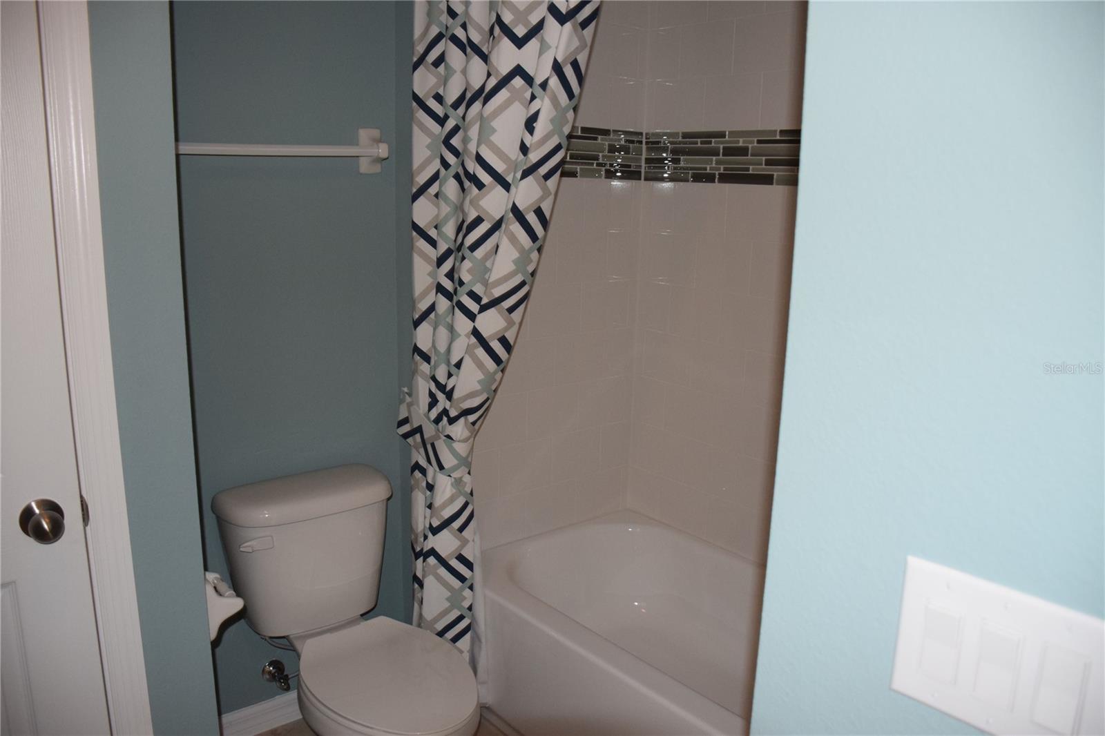 Image 23 of 35 For 489 Ogelthorpe Drive