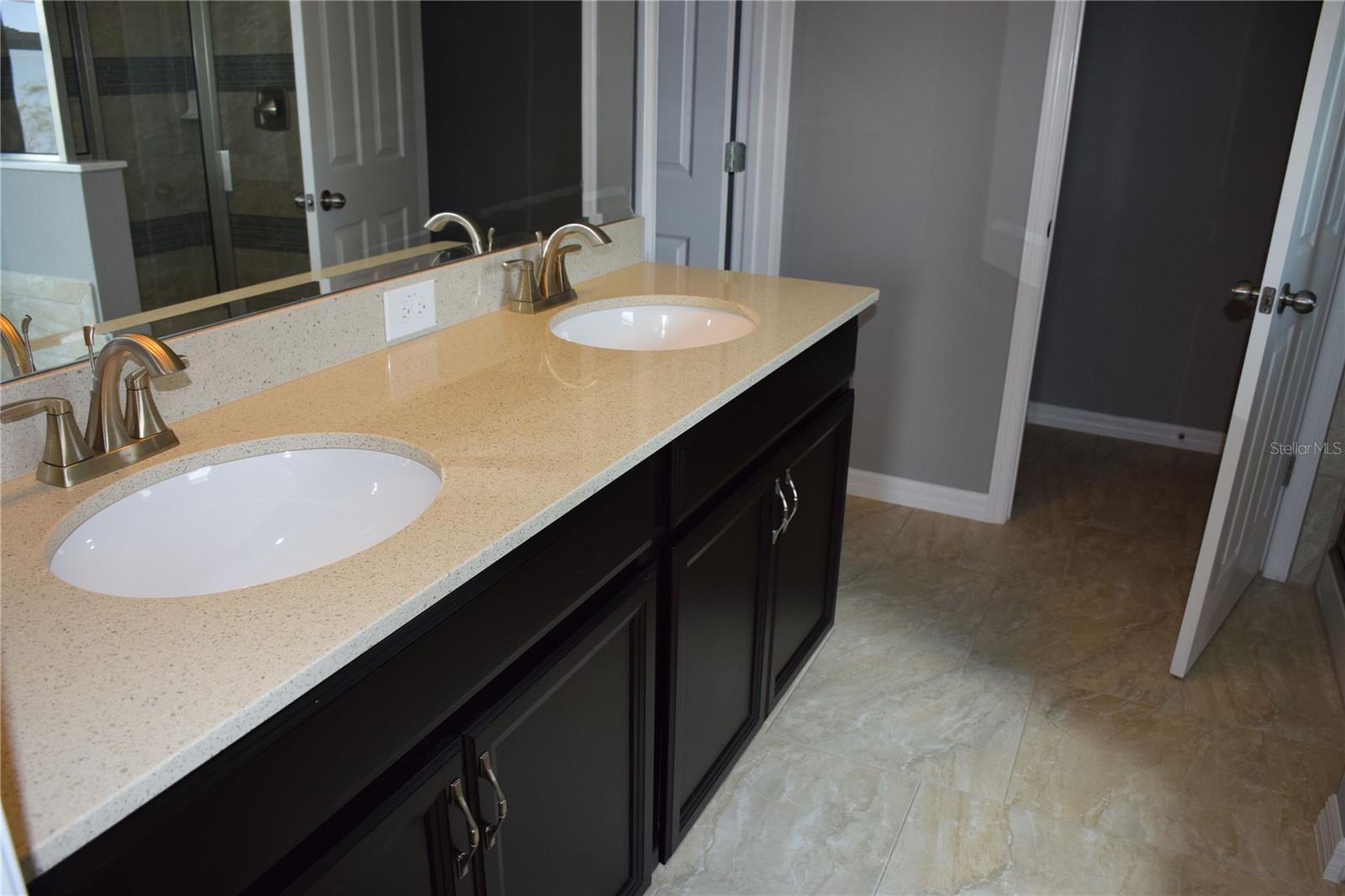 Image 27 of 35 For 489 Ogelthorpe Drive