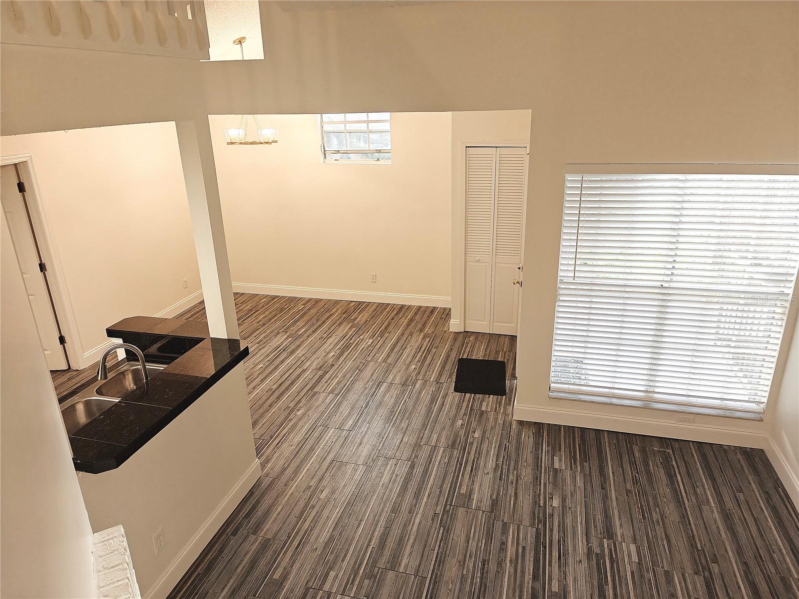 Image 11 of 17 For 948 Bird Bay Court 202