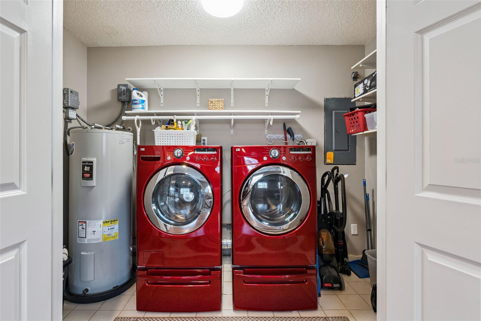 Image 23 of 41 For 14335 Fresno Drive