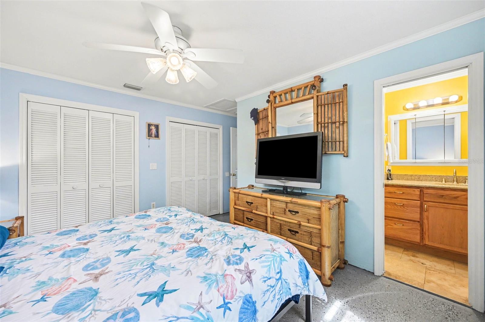 Image 16 of 19 For 4410 Swift Avenue