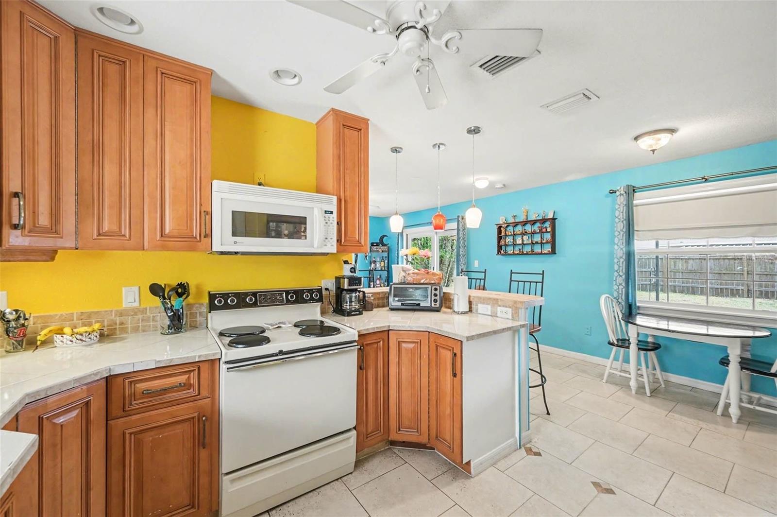 Image 8 of 19 For 4410 Swift Avenue