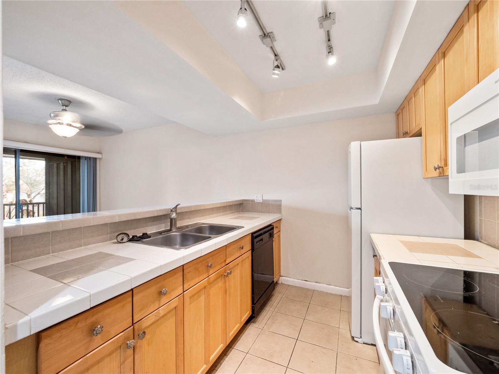 Image 7 of 20 For 5789 Peregrine Avenue 30-c10-2