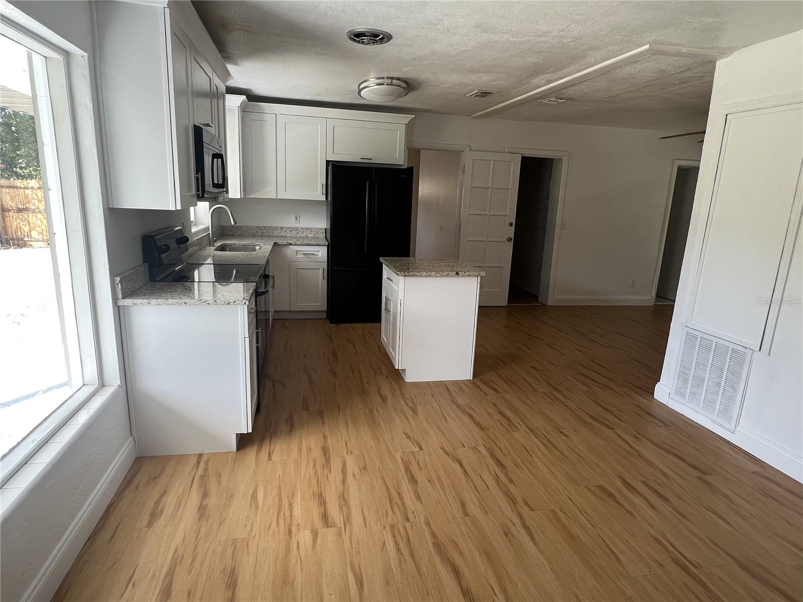 Image 4 of 18 For 2890 Brantley Hills Court