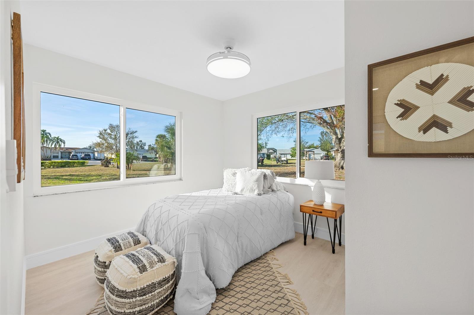 Image 26 of 89 For 105 12th Street Sw