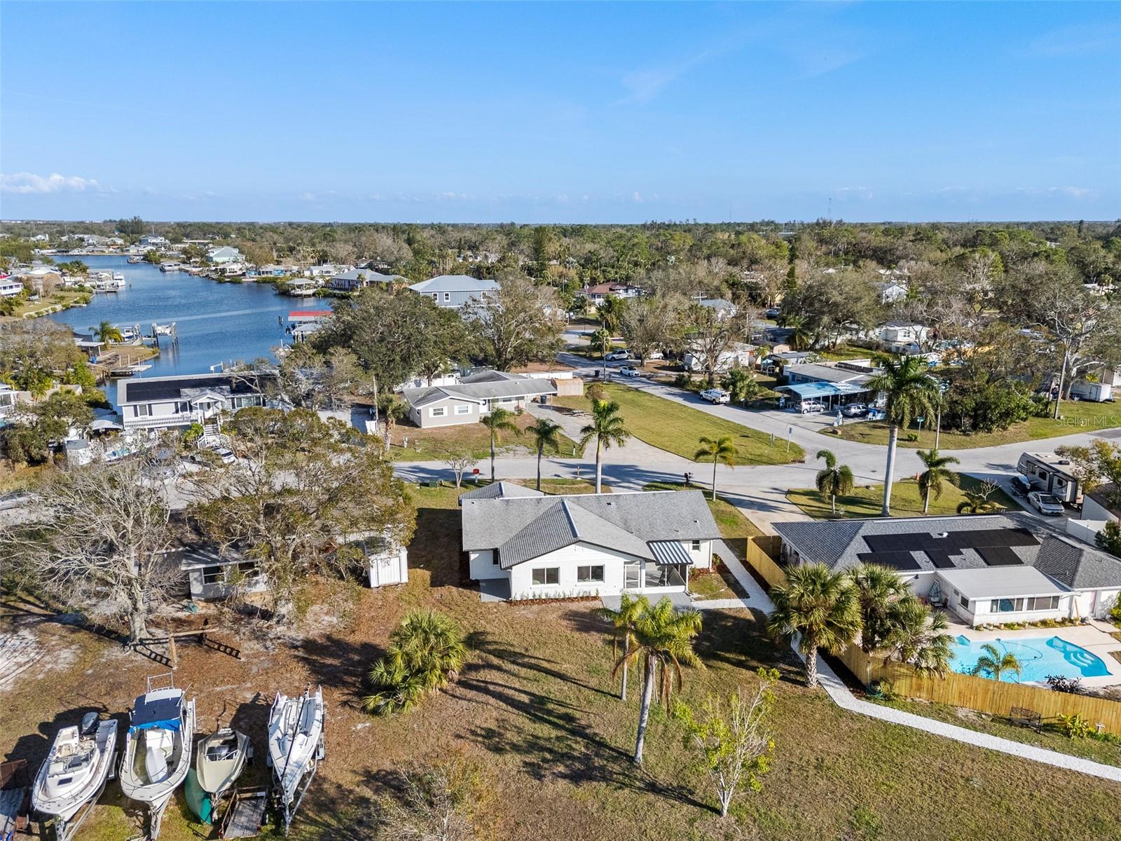 Image 76 of 89 For 105 12th Street Sw