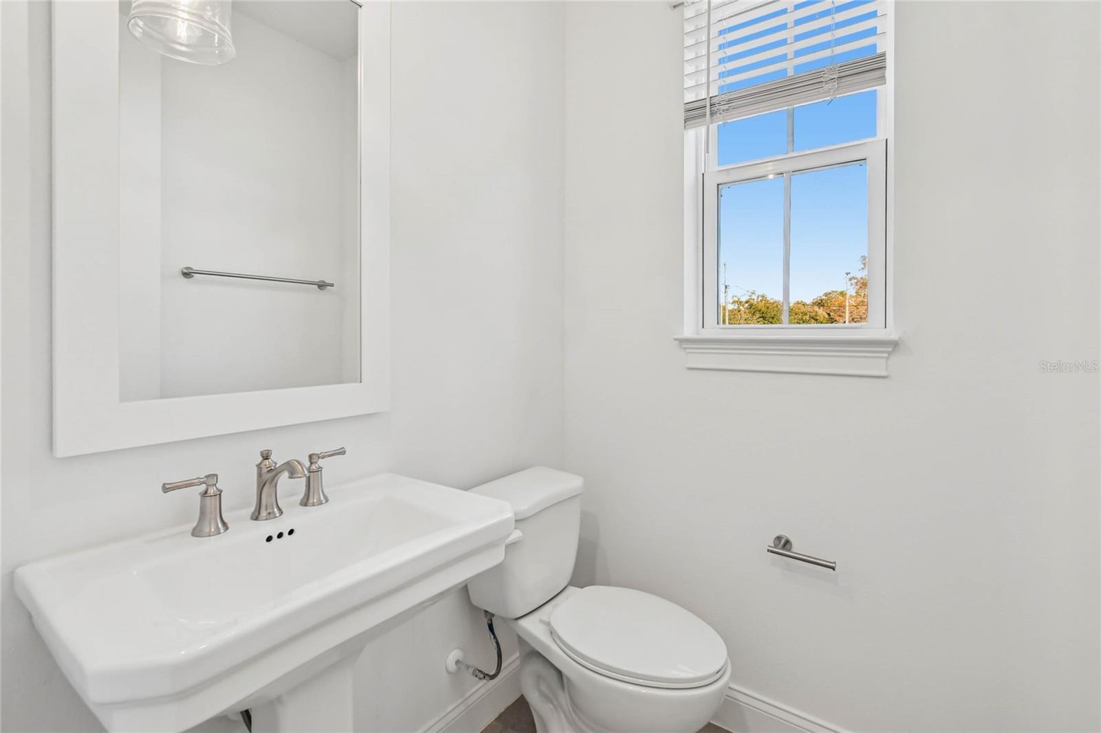 Image 12 of 30 For 217 Pasquala Way 19