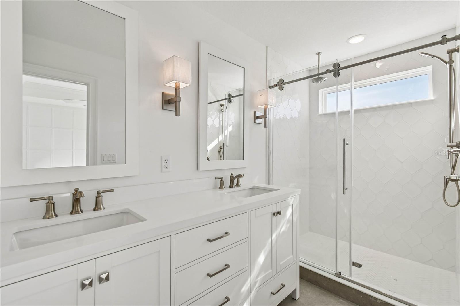 Image 21 of 30 For 217 Pasquala Way 19