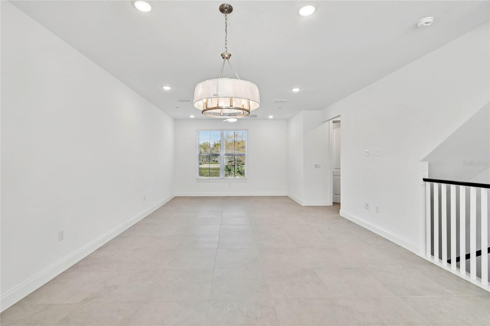 Image 9 of 30 For 217 Pasquala Way 19