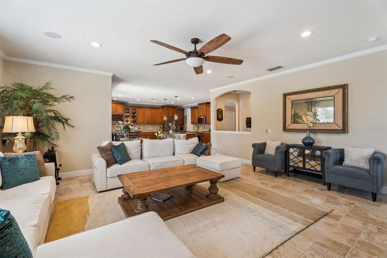 Image 10 of 77 For 11818 Fiore Drive