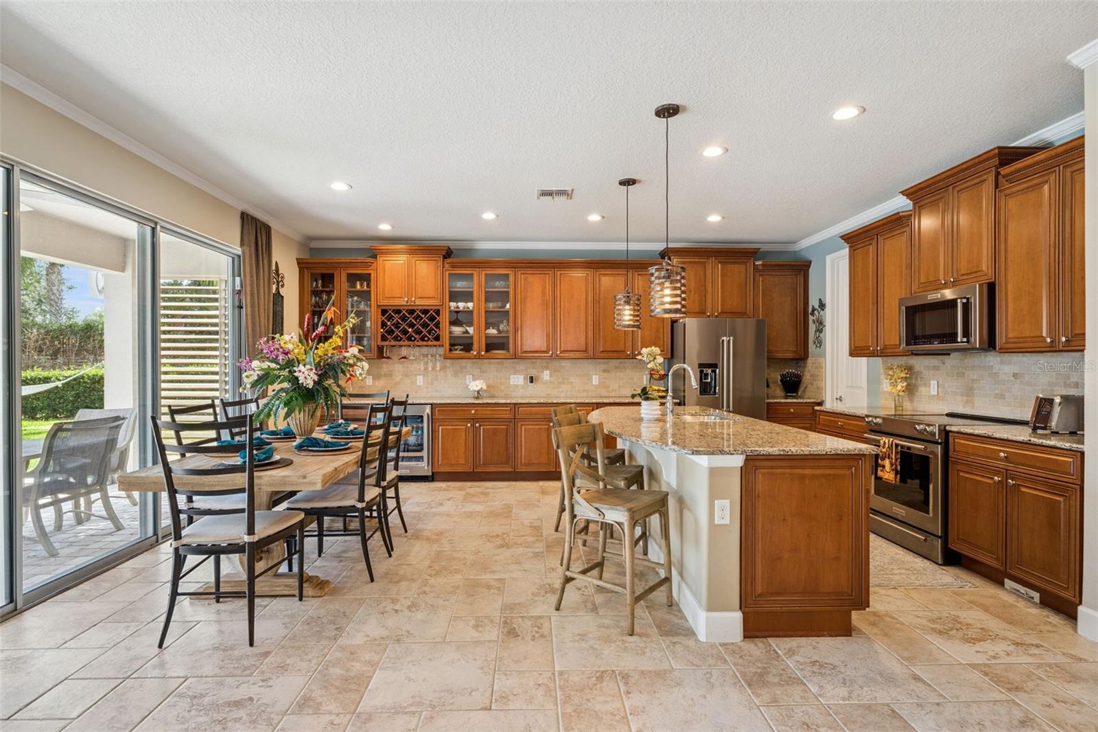 Image 19 of 77 For 11818 Fiore Drive