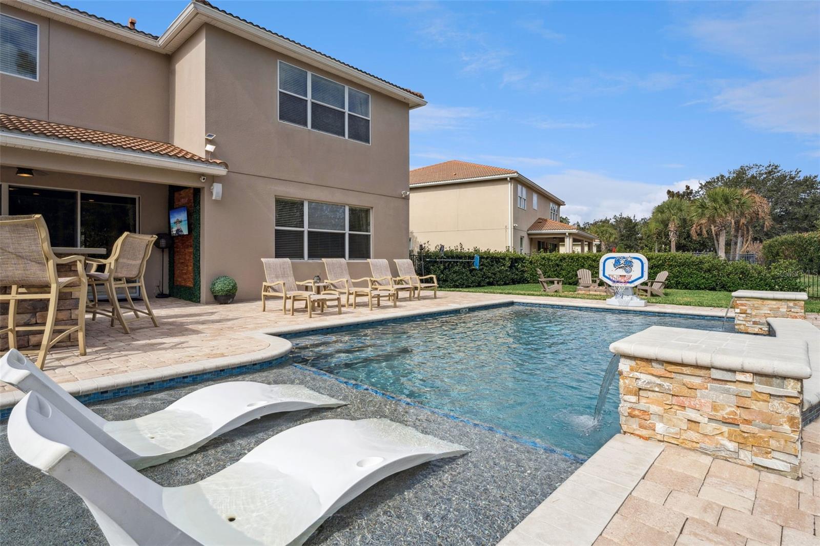 Image 42 of 77 For 11818 Fiore Drive