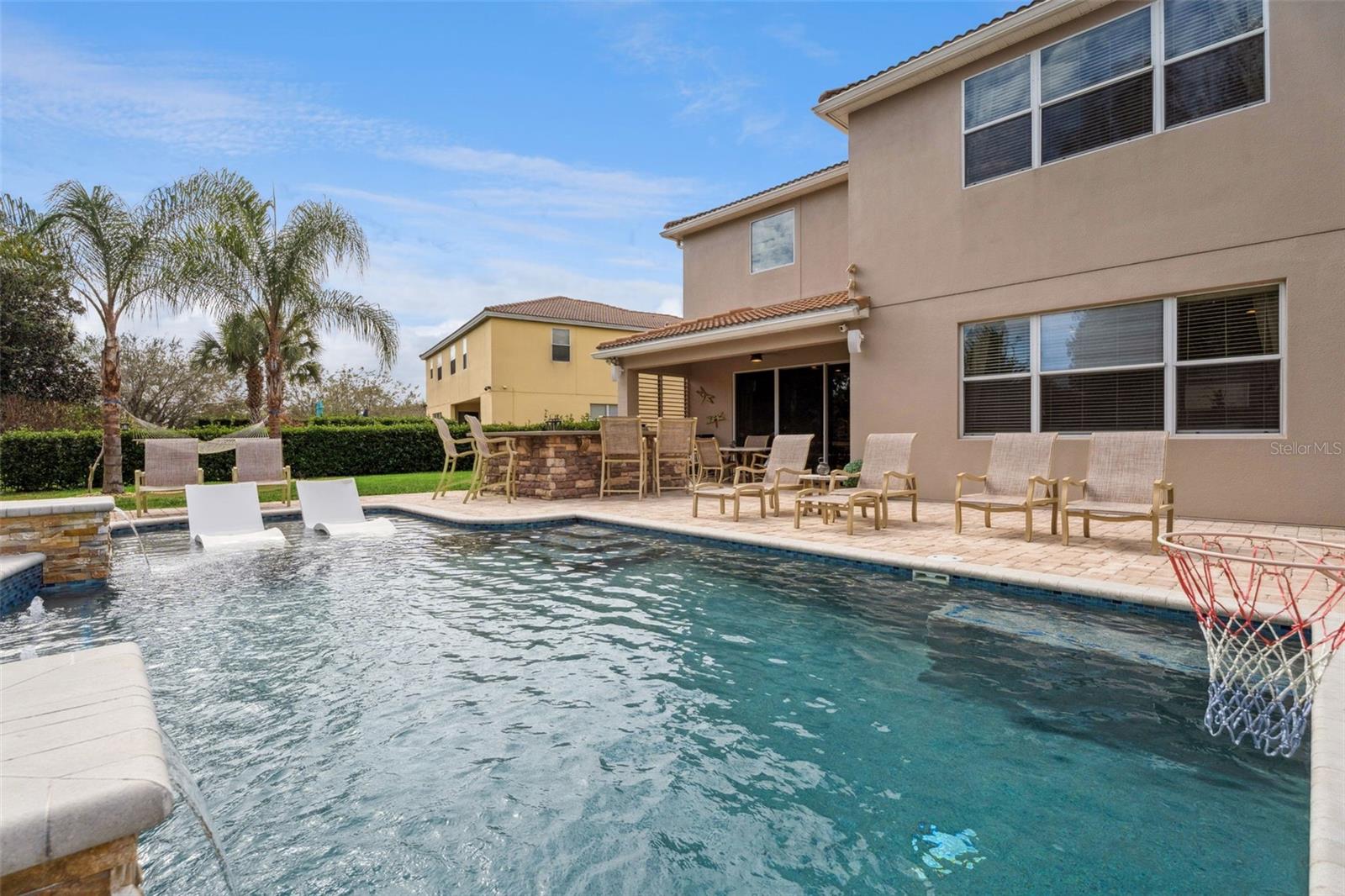 Image 43 of 77 For 11818 Fiore Drive