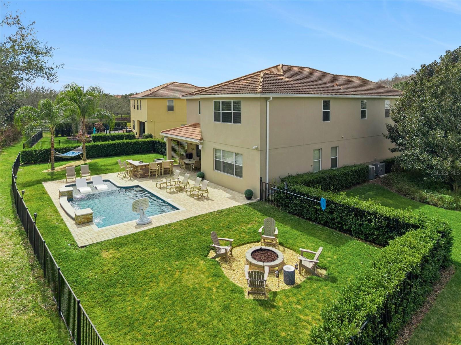 Image 46 of 77 For 11818 Fiore Drive