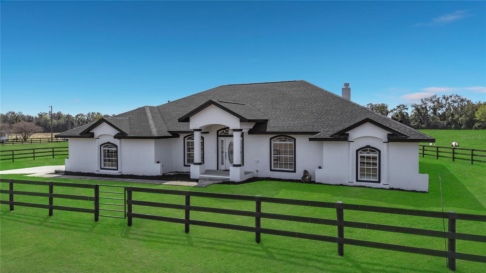 Image 11 of 60 For 780 100th Street