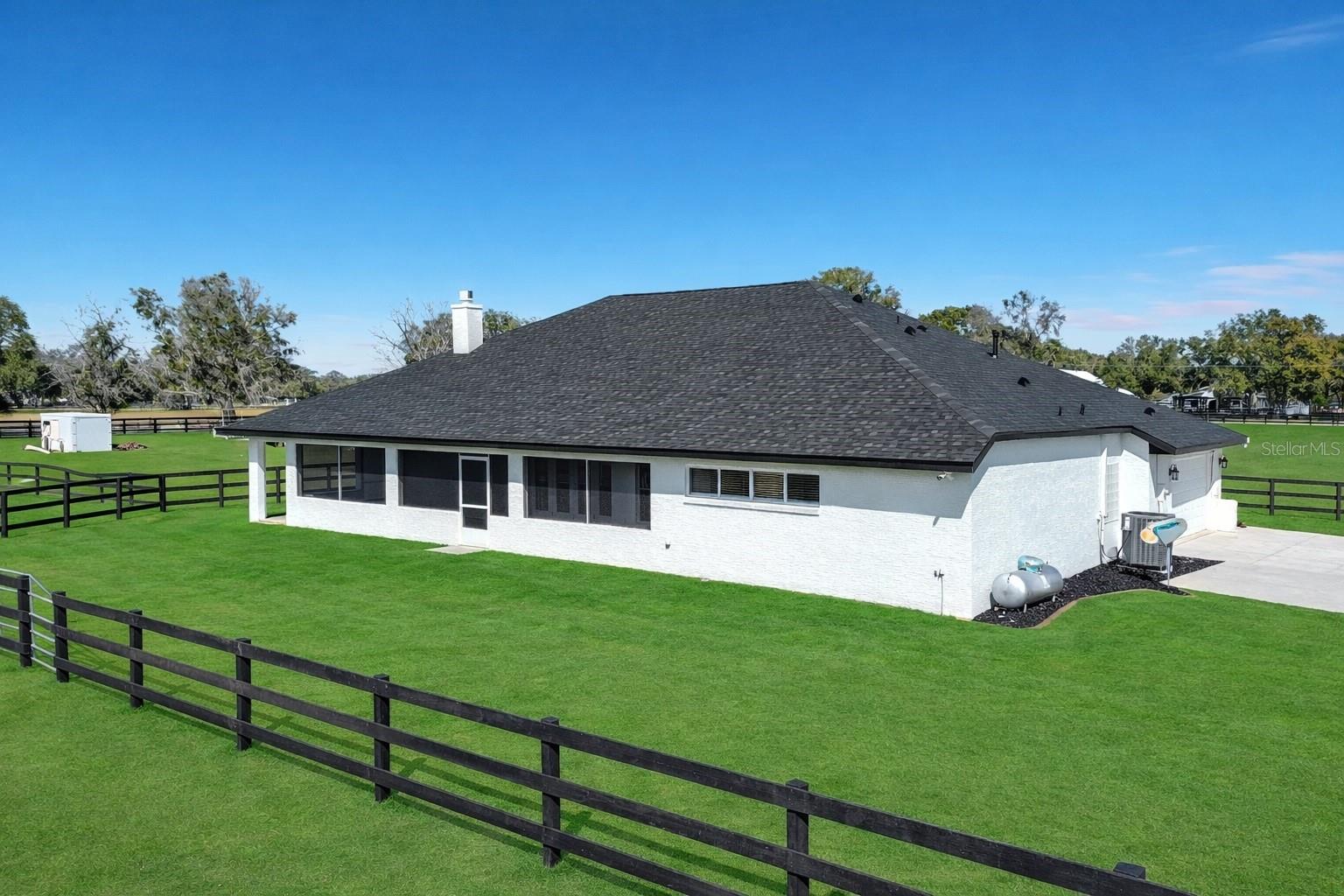 Image 15 of 60 For 780 100th Street