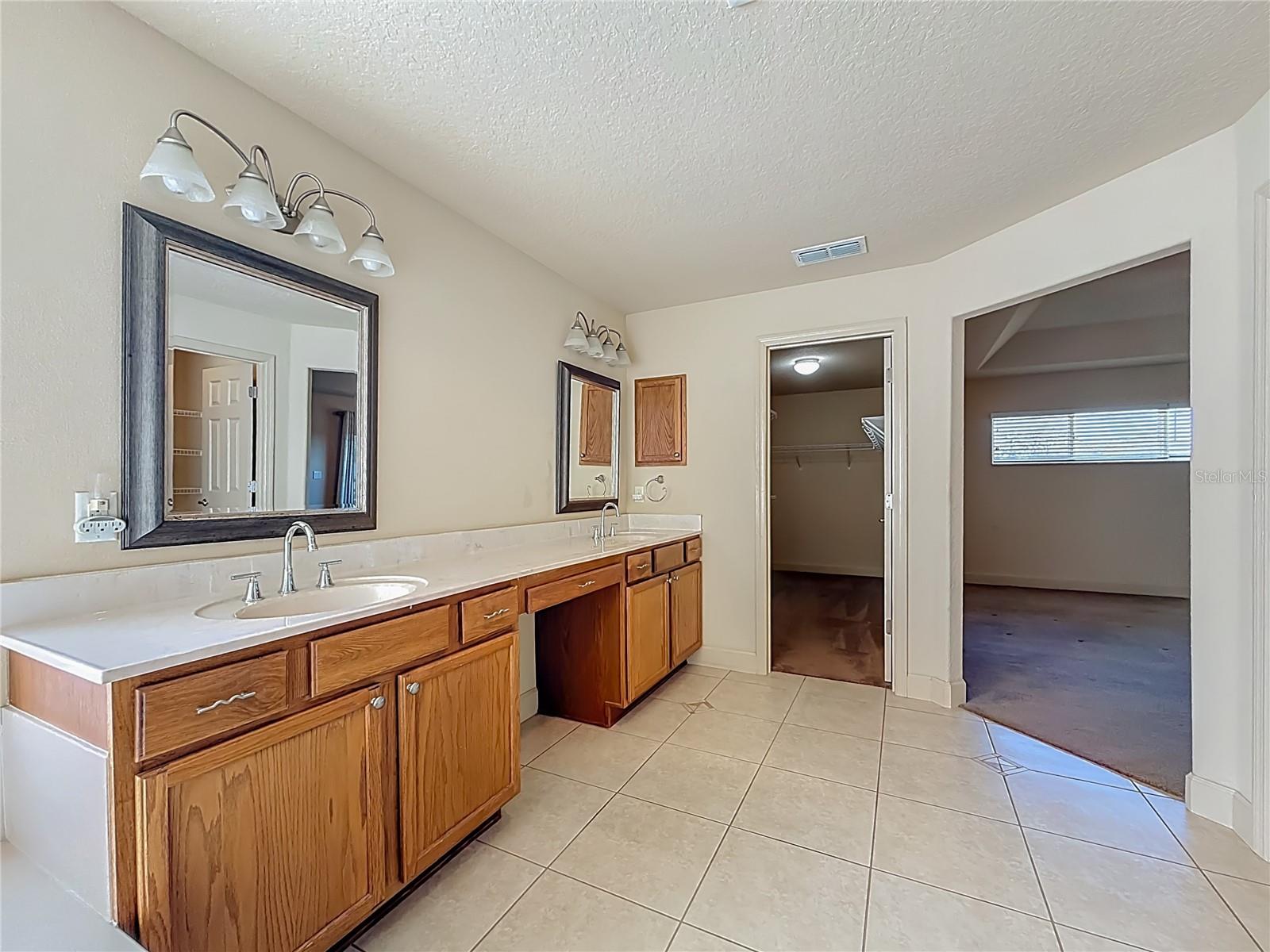 Image 34 of 60 For 780 100th Street