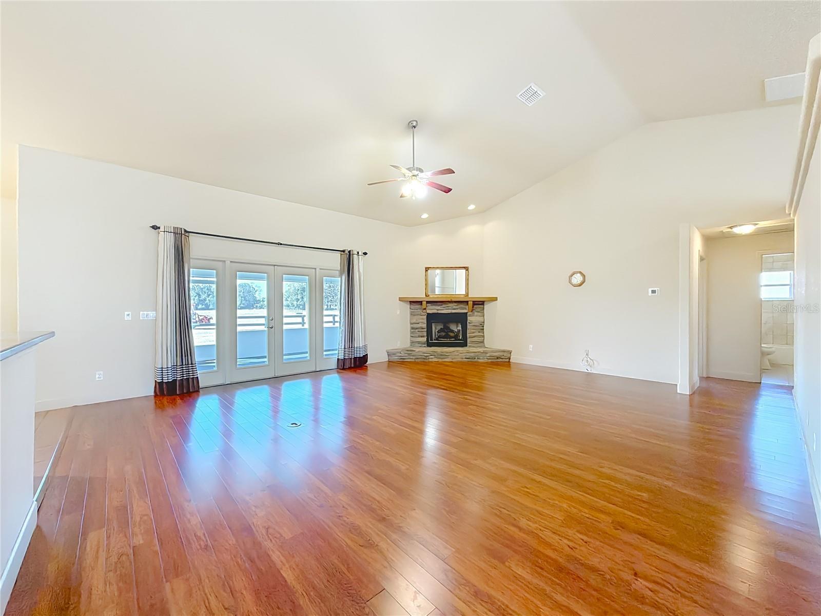 Image 42 of 60 For 780 100th Street