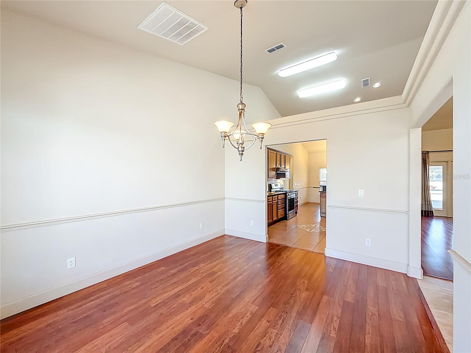 Image 46 of 60 For 780 100th Street