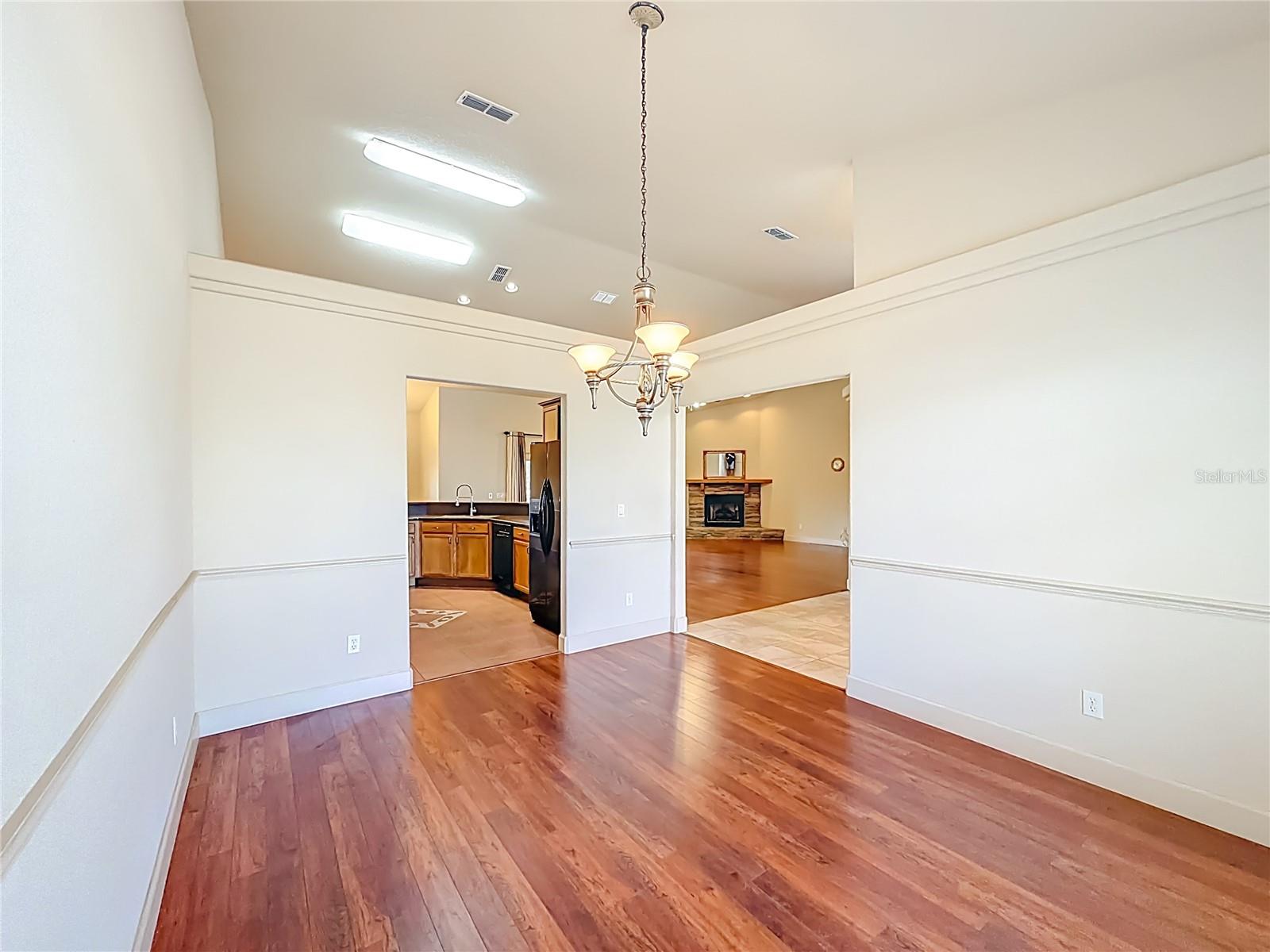 Image 47 of 60 For 780 100th Street