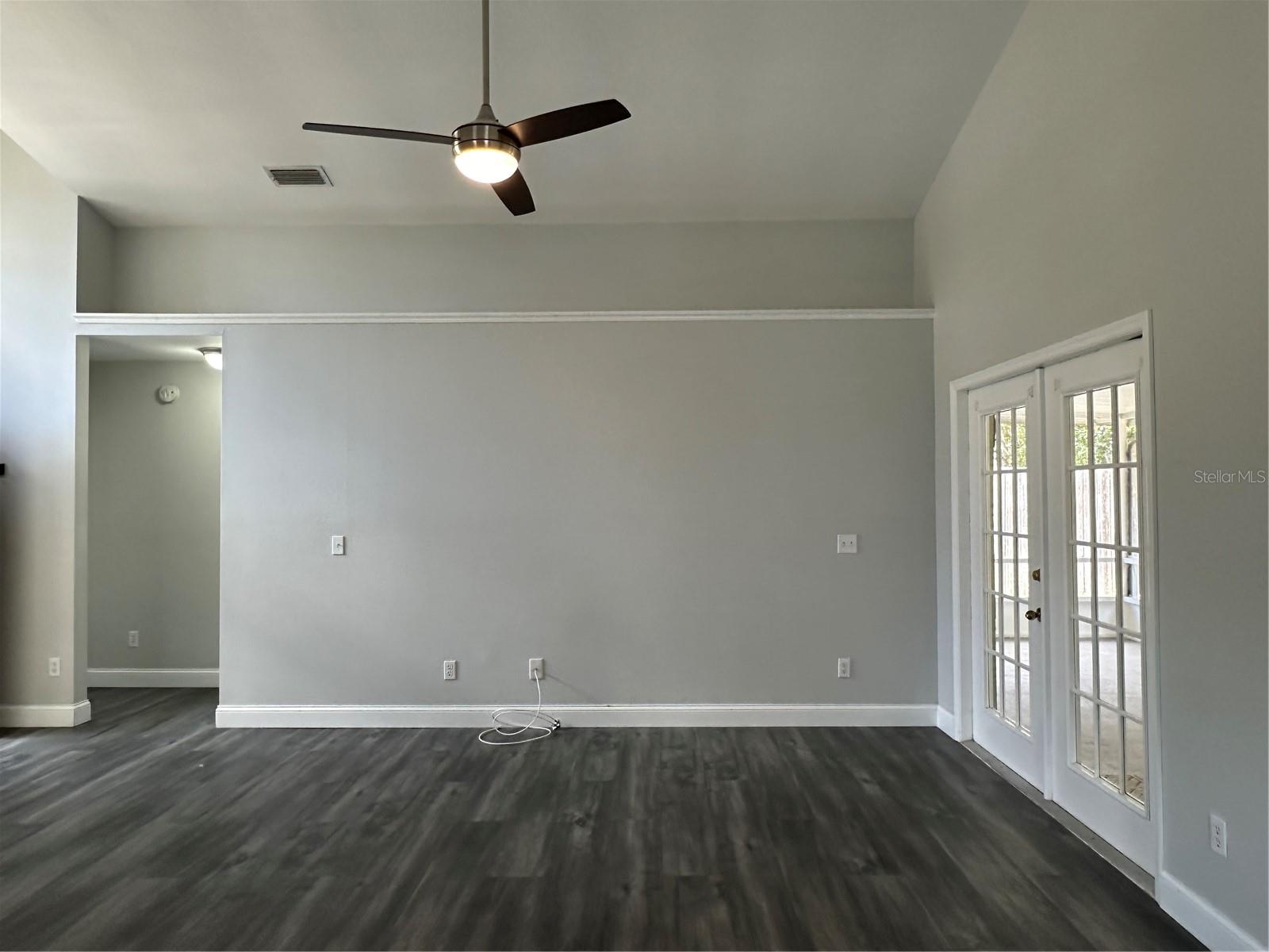 Image 11 of 23 For 1073 Country Cove Court