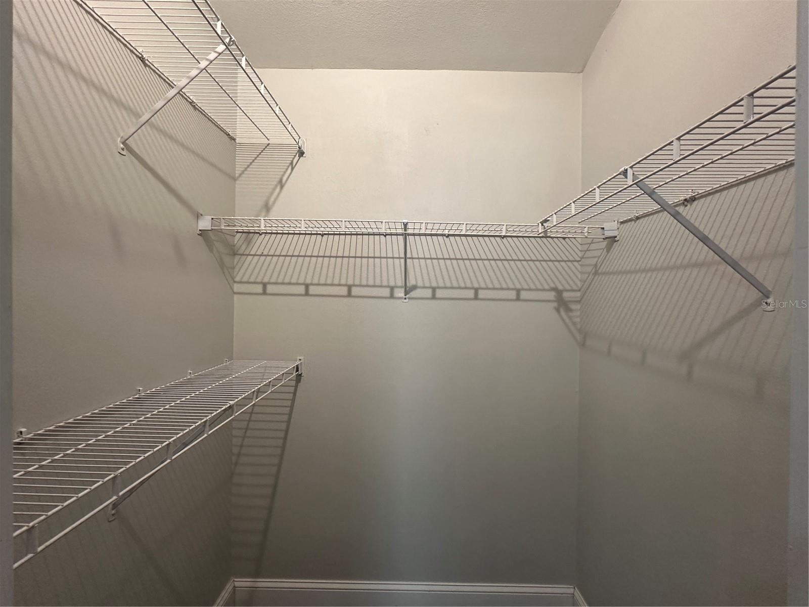 Image 14 of 23 For 1073 Country Cove Court