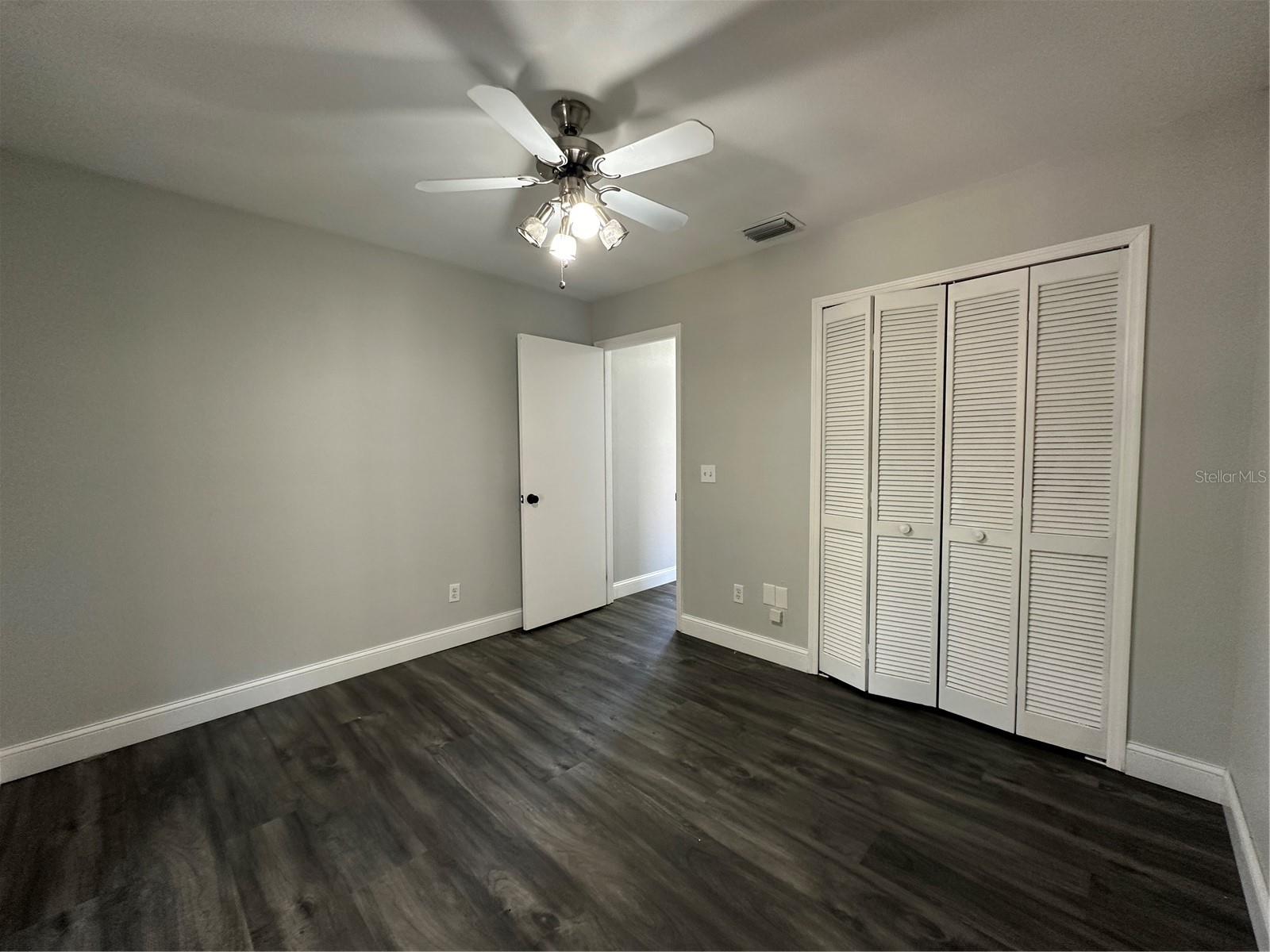 Image 19 of 23 For 1073 Country Cove Court